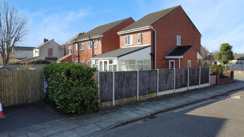 Church Close Driveway