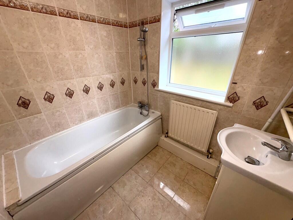 26TyrellCloseBath...