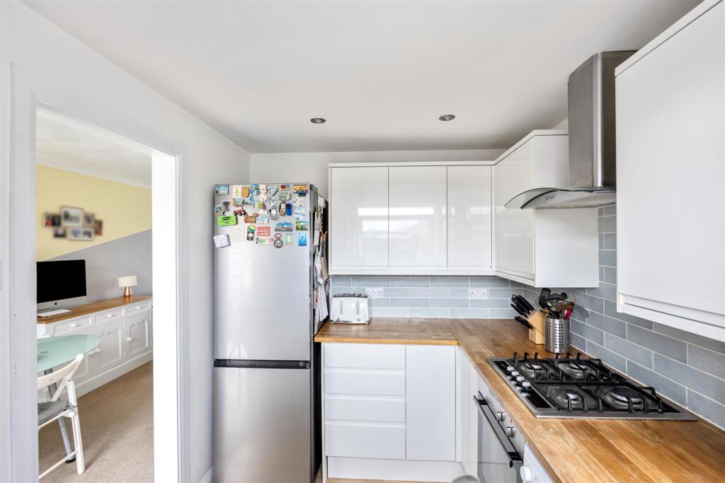 Coleridge Close_3-010.jpg