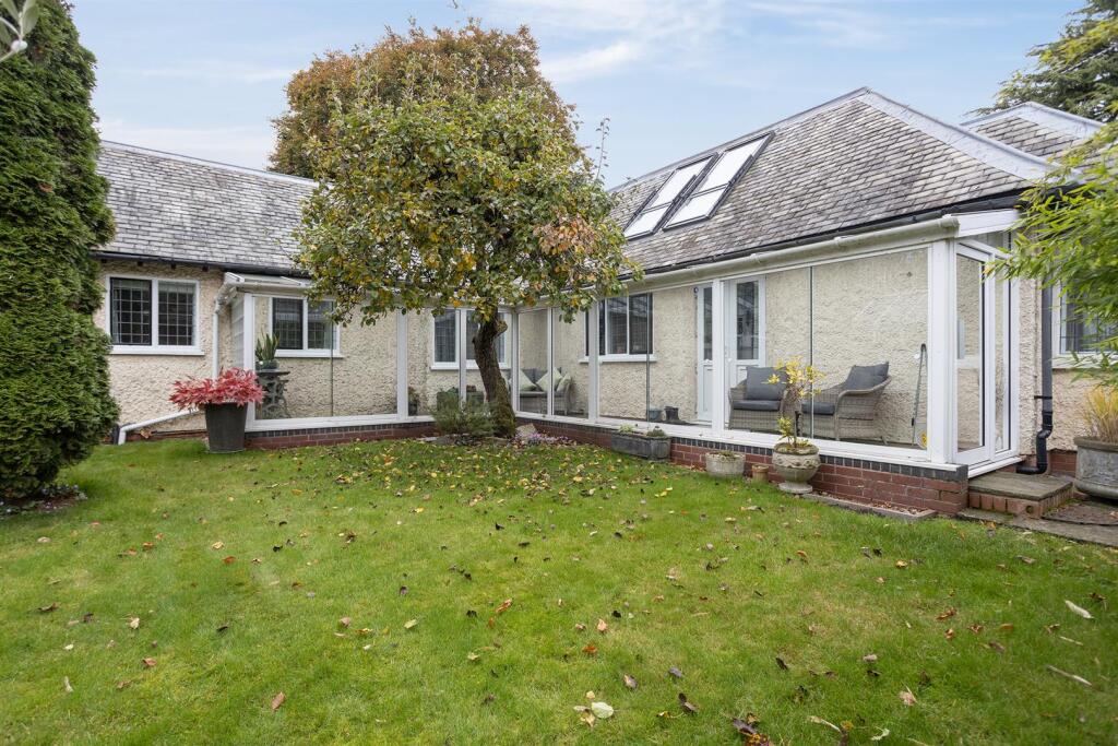 21 Moultrie Road, Rugby