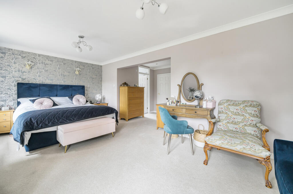 1317168-15-686555...