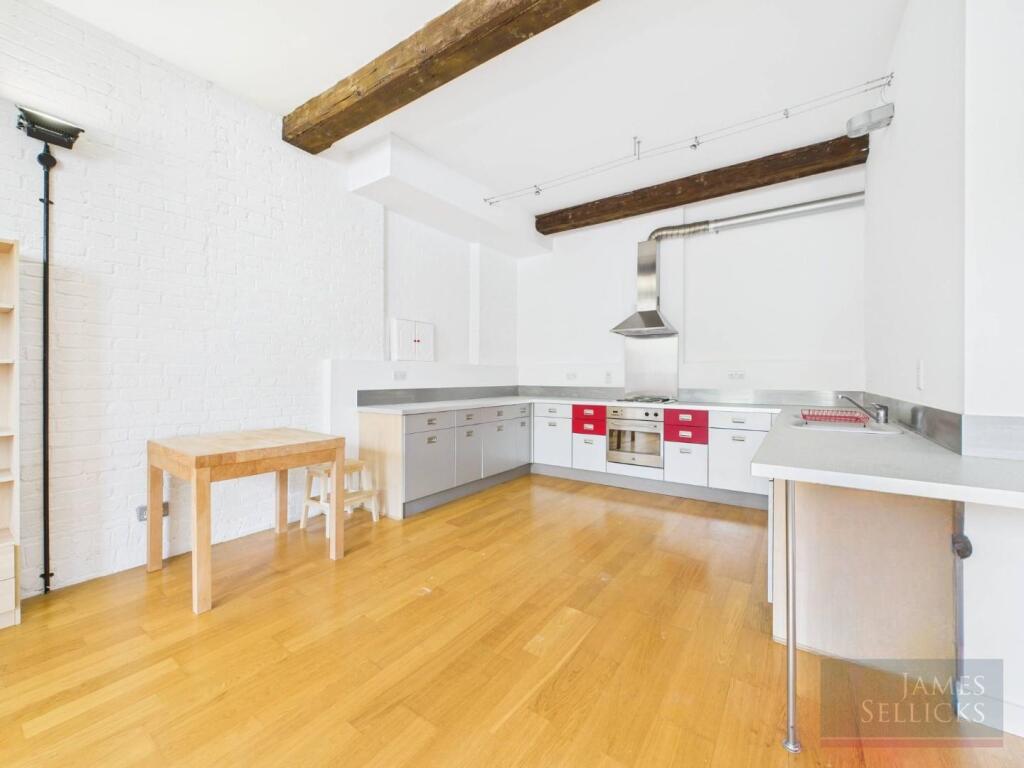 Open-plan living, kitchen &amp; dining space