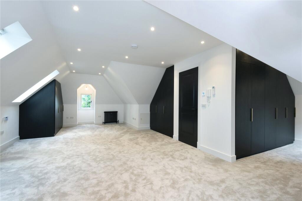Principal Bedroom