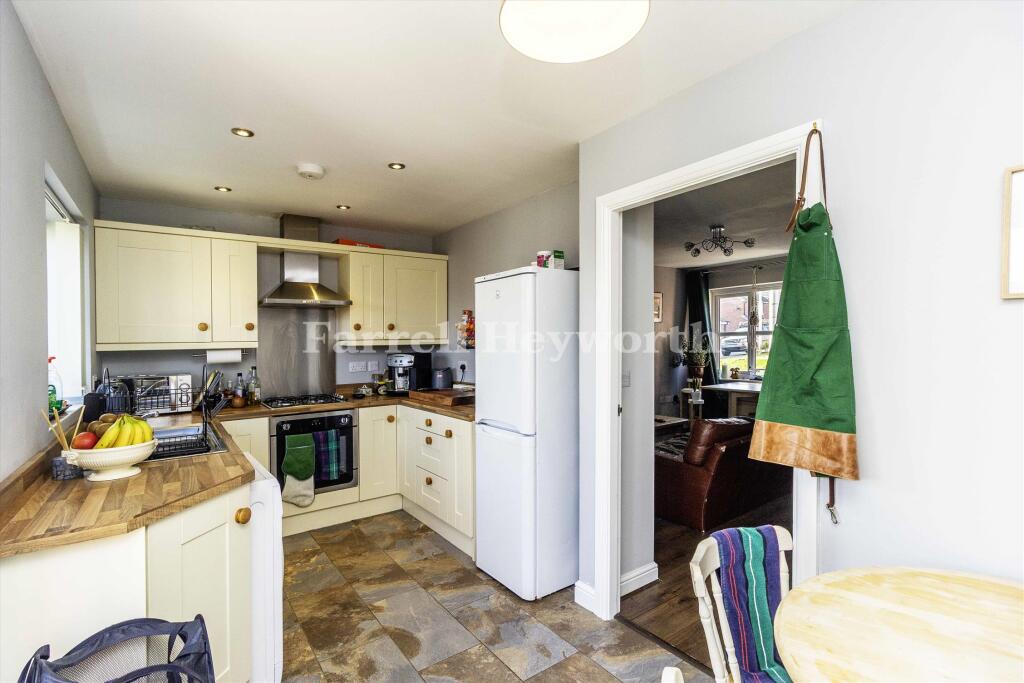 Kitchen diner