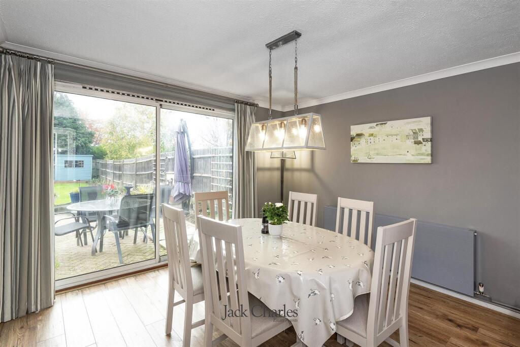 36 Framley Rd, TN10 4HS 007.jpg