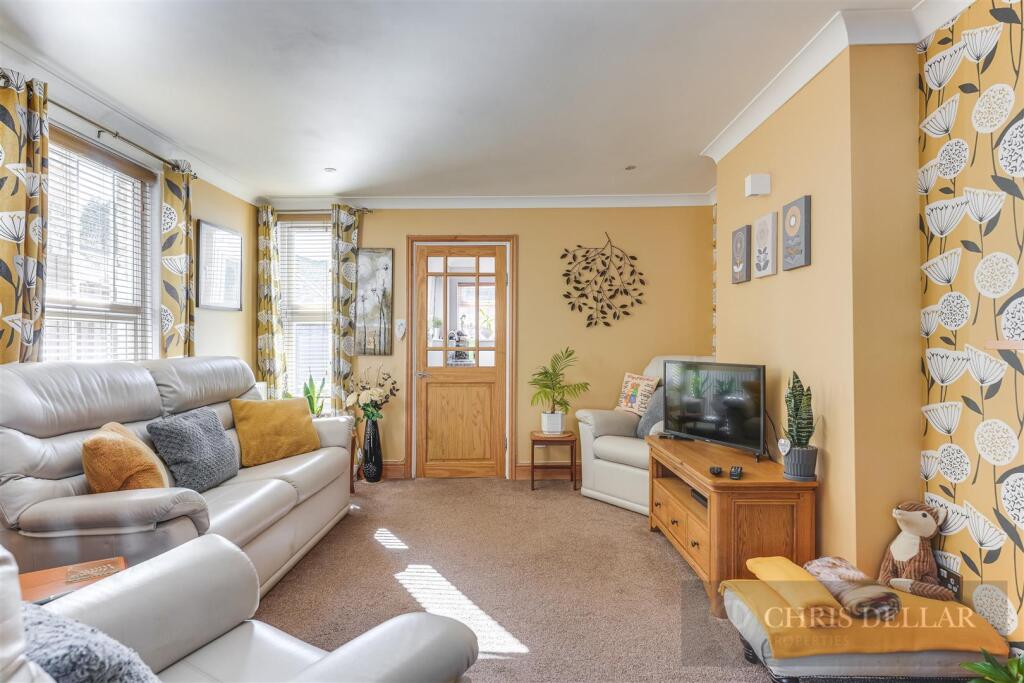 5 London Road WM-2.jpg