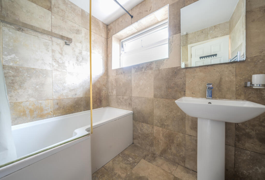 1353163-8-68c2eac...