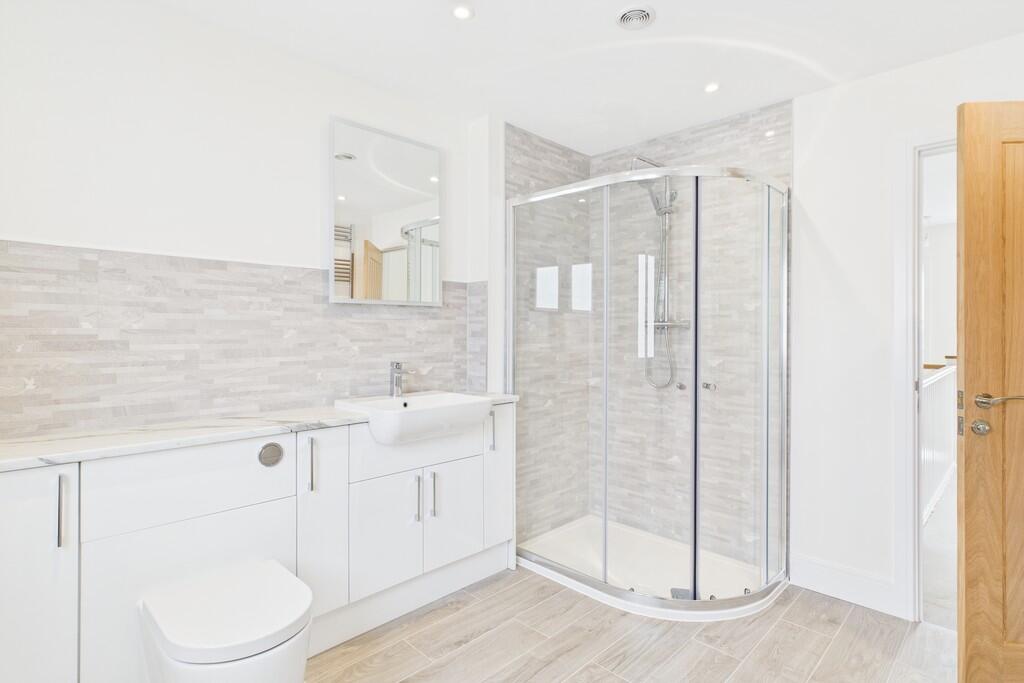 CAM01689G0-PR0460...