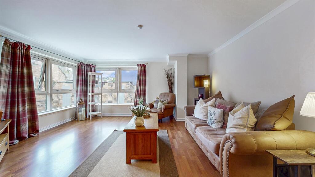 1 Castle Street Flat 3_14.jpg