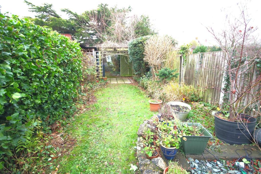 Garden b.JPG