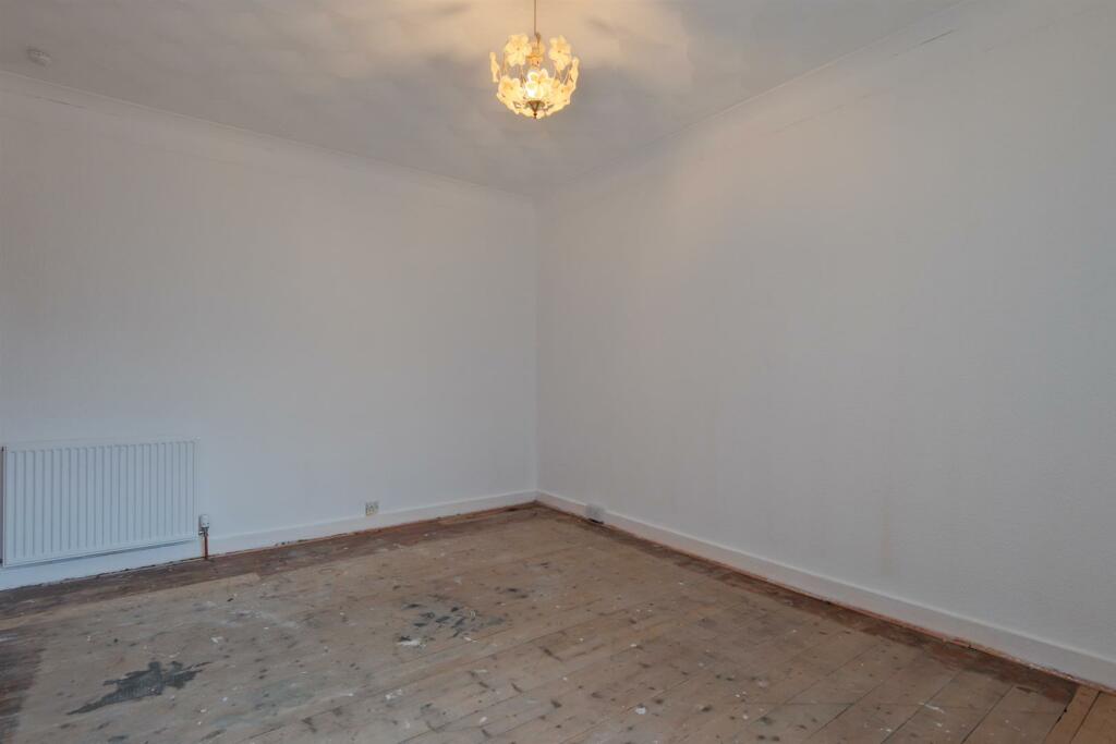 021-140 Waverley Drive Wishaw, ML2 7DW.jpg
