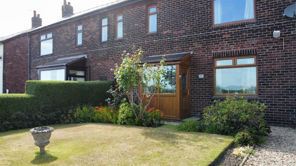 Liverpool Road Front