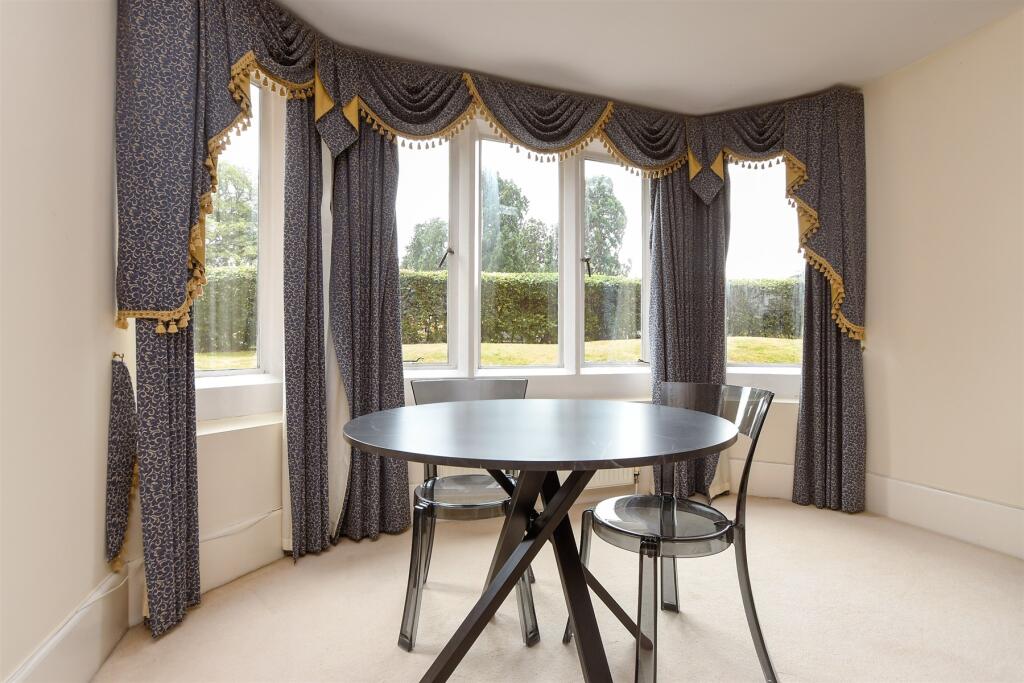 Internal Lifestyle Photograph