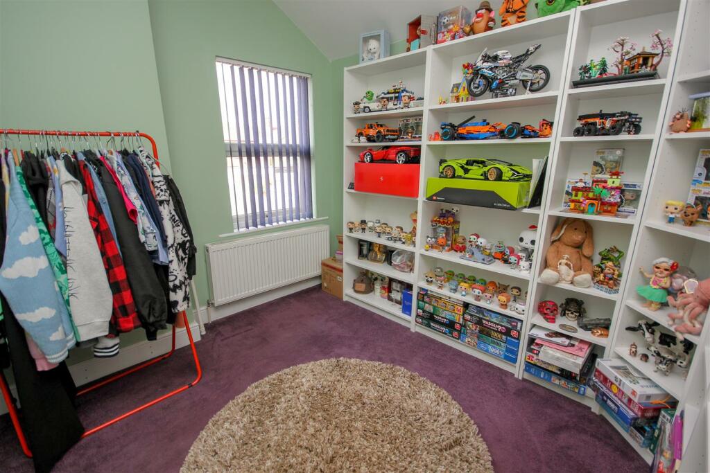 Bedroom 3.jpg