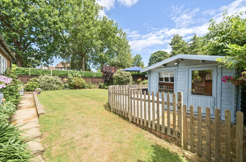 1316798-17-685d50...