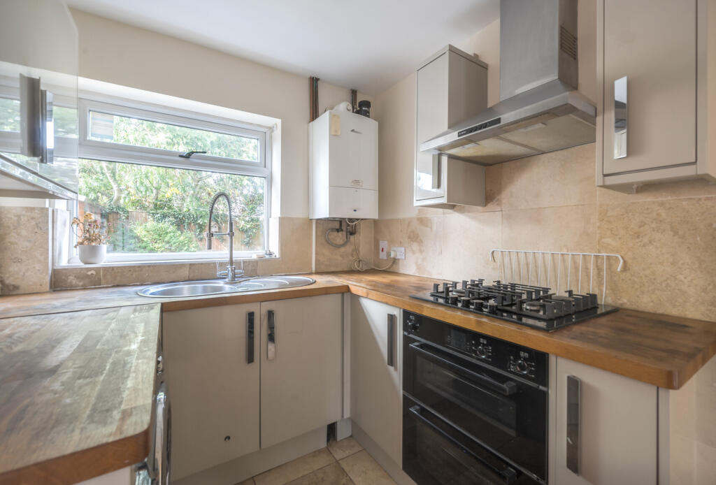 1353163-15-68c2ee...