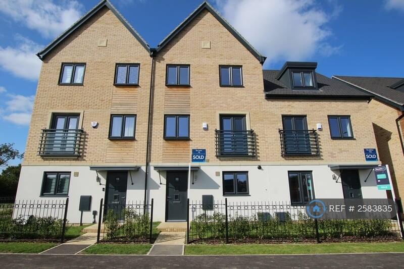 Front Mid Terraced