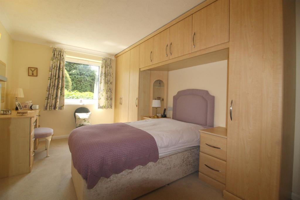bedroom 1 edit.jpg