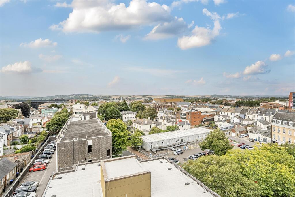 For Sale by Aspire Residential | Arundel Lodge