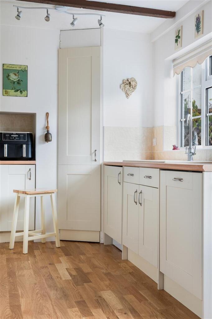 SALISBURY ROAD, 26- (4).jpg