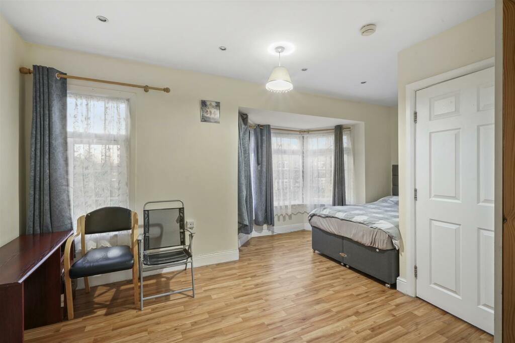 30 Sudbury Avenue - VRcDShqmT7xQPP1B4uqz.jpg