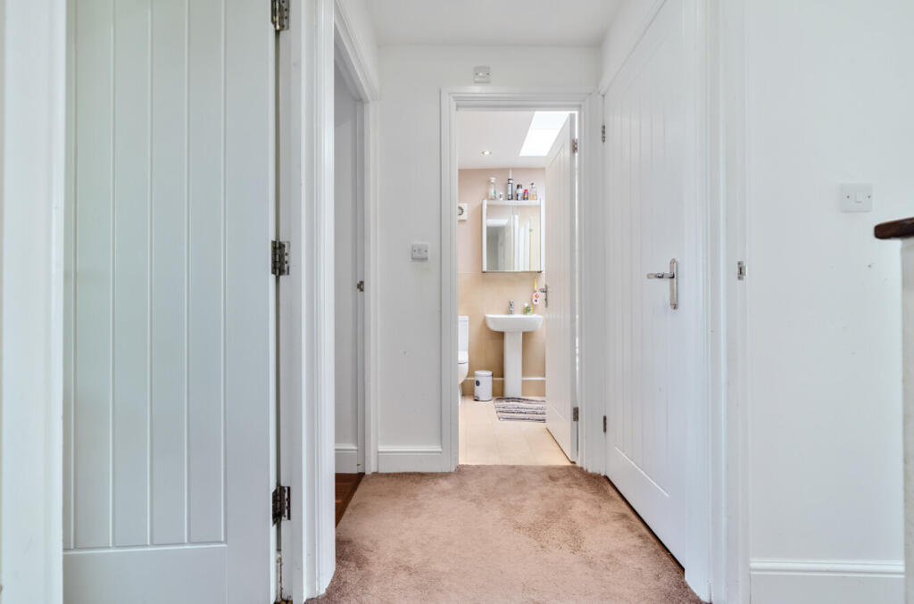 1312661-19-685582...