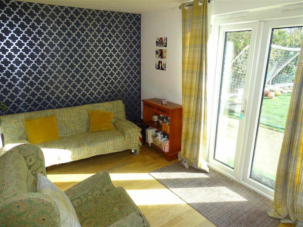 Playroom/Bedroom 5 A