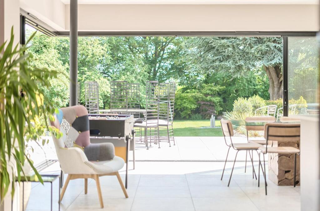 15-682311b33bc7e-1290276-ARW-15 .jpg