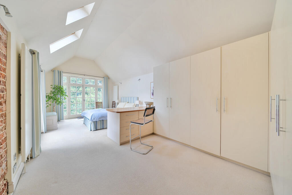 1334210-46-688cd1...