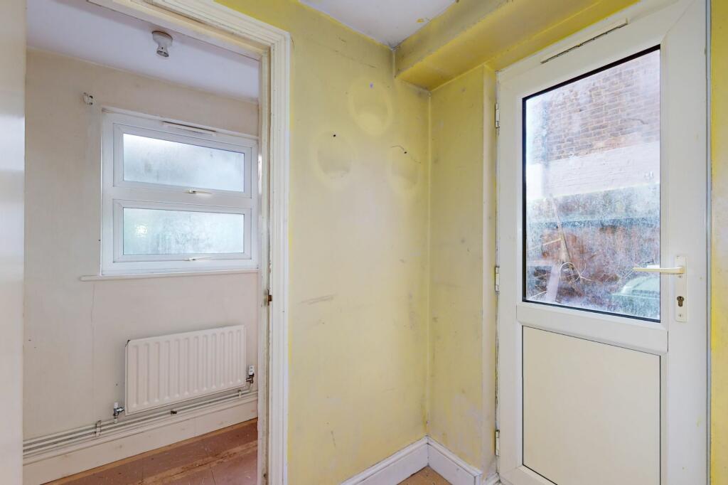 16 Orlop Street, Greenwich, London, SE10 9AB