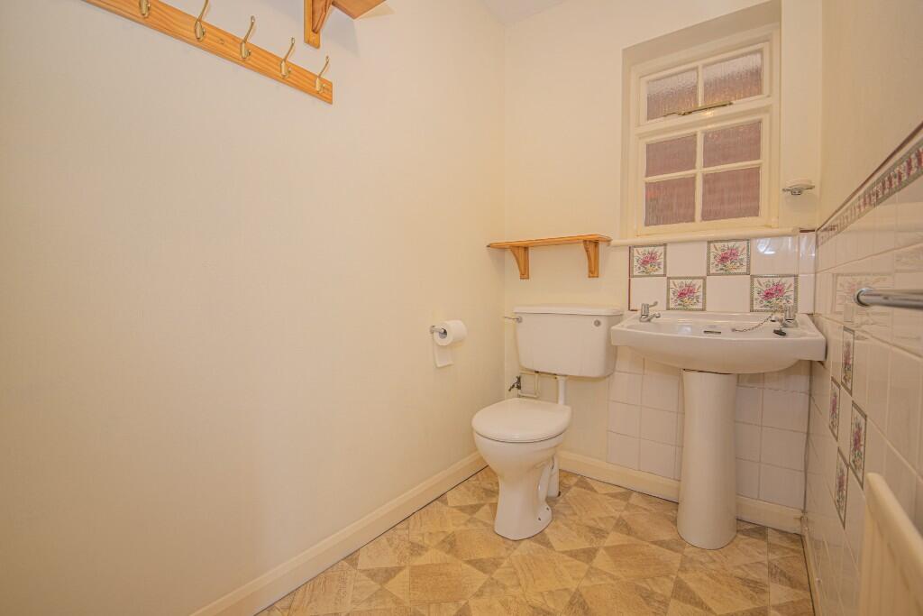 CLOAKROOM