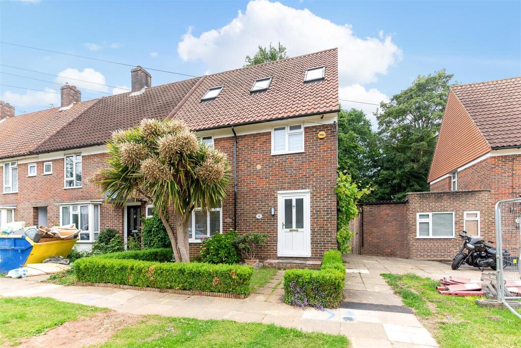 THORNFIELD ROAD (13).jpg