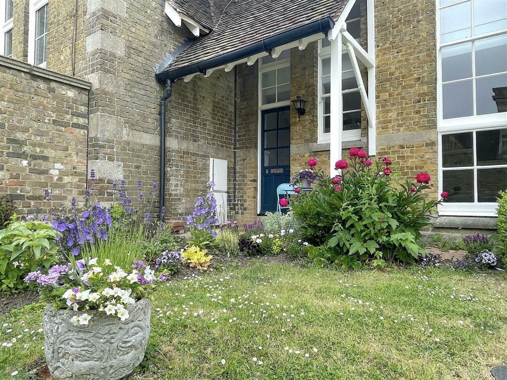 Front (3).jpeg