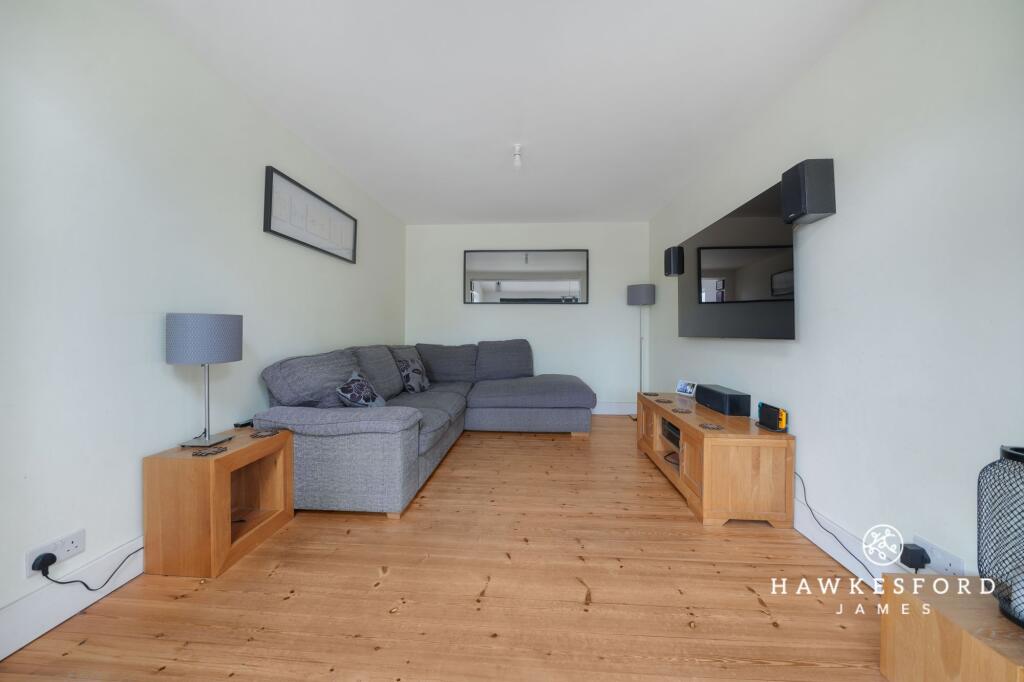 The Street, Bapchild - Lounge