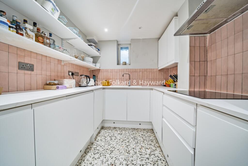 29e75b83-ea31-42fb-a