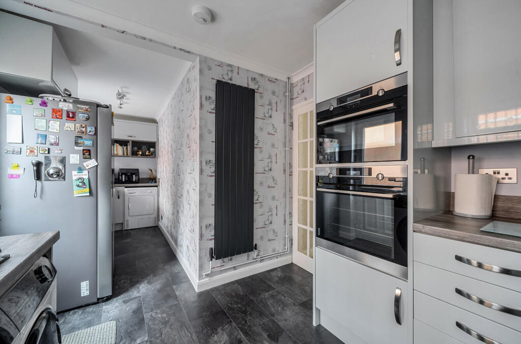 1380396-23-691c8e...