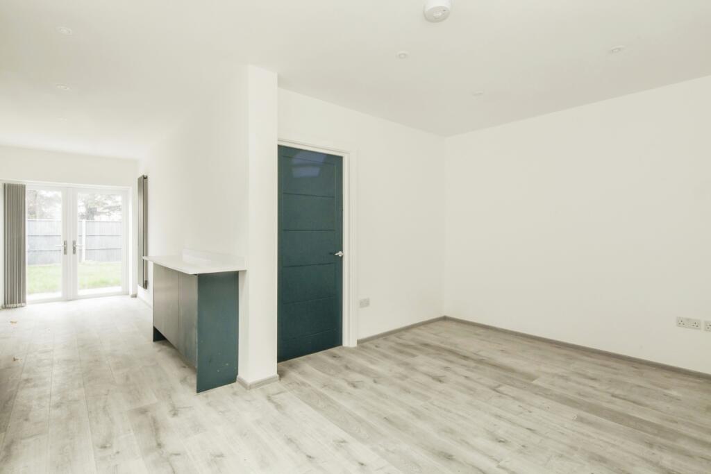 Kitchen/Reception
