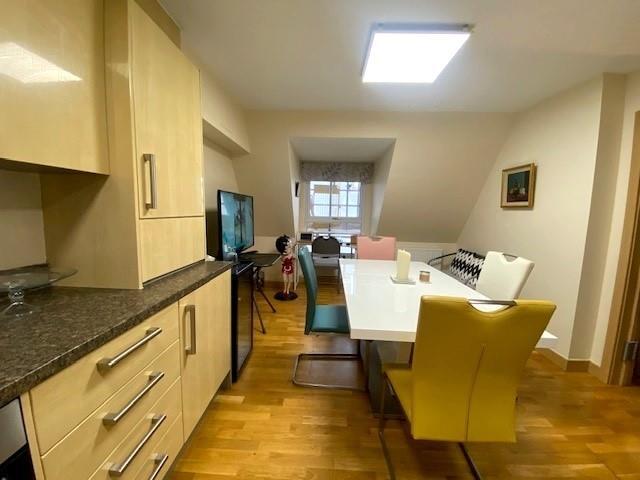 18 St Georges Court kitchen diner 2.jpg