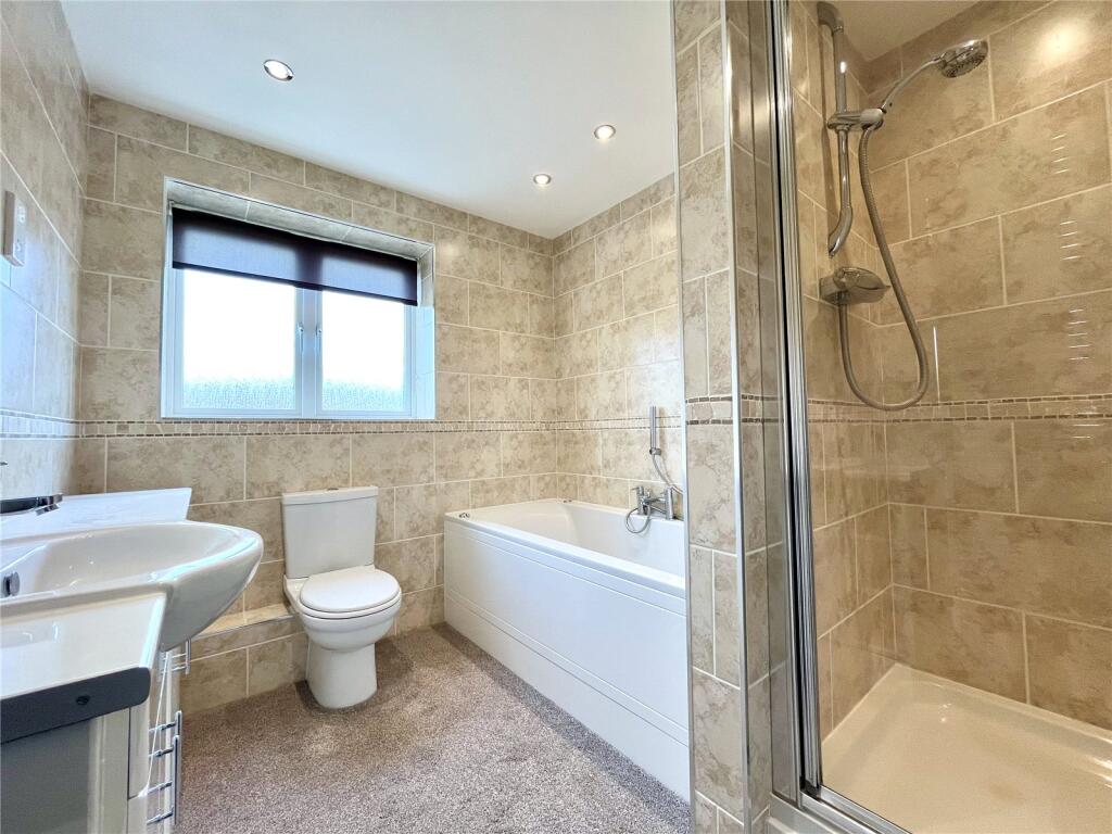 Second Fl Bathroom