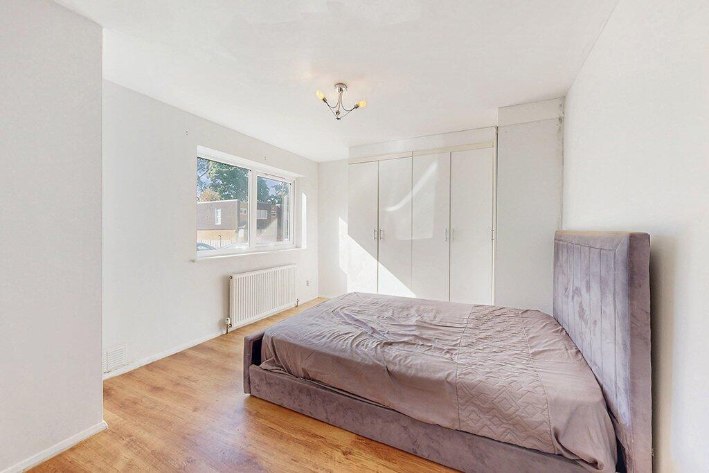 Davidson Frost-Wellings, DFW, The Seasons, Septemb