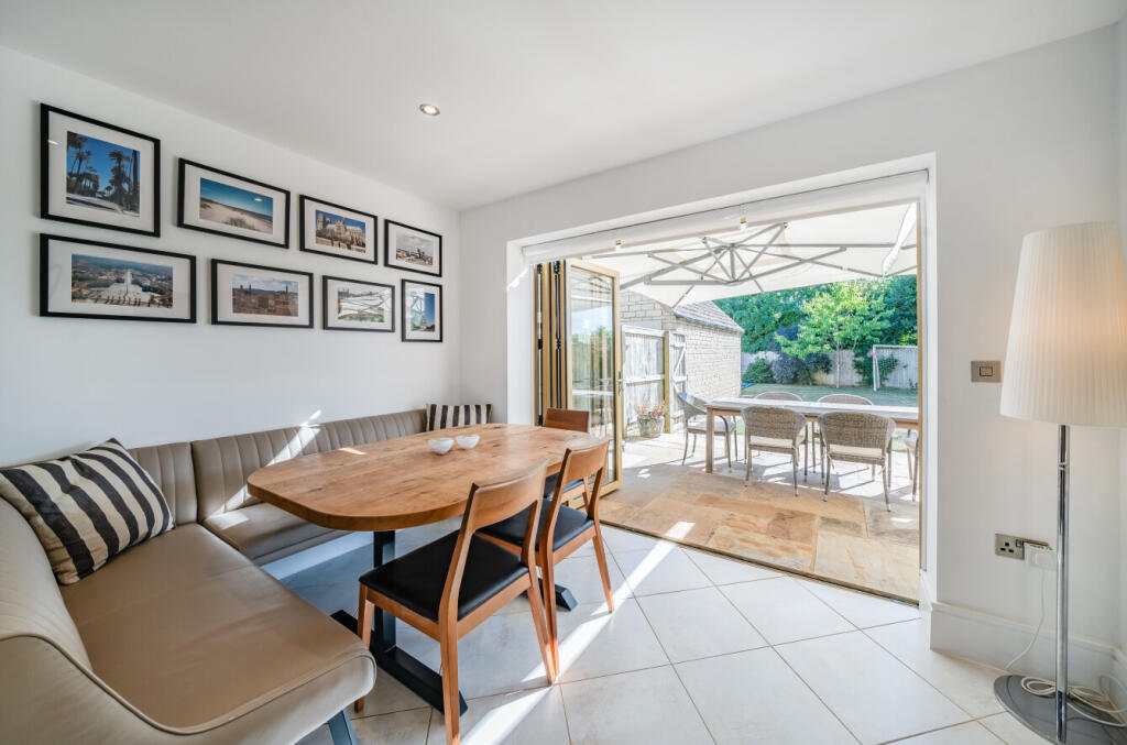 1321753-18-686d64...