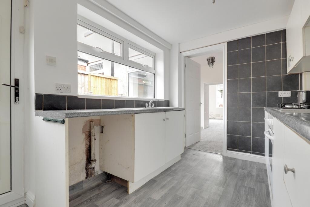 5- 2- Rob Hammond EweMove Pontefract