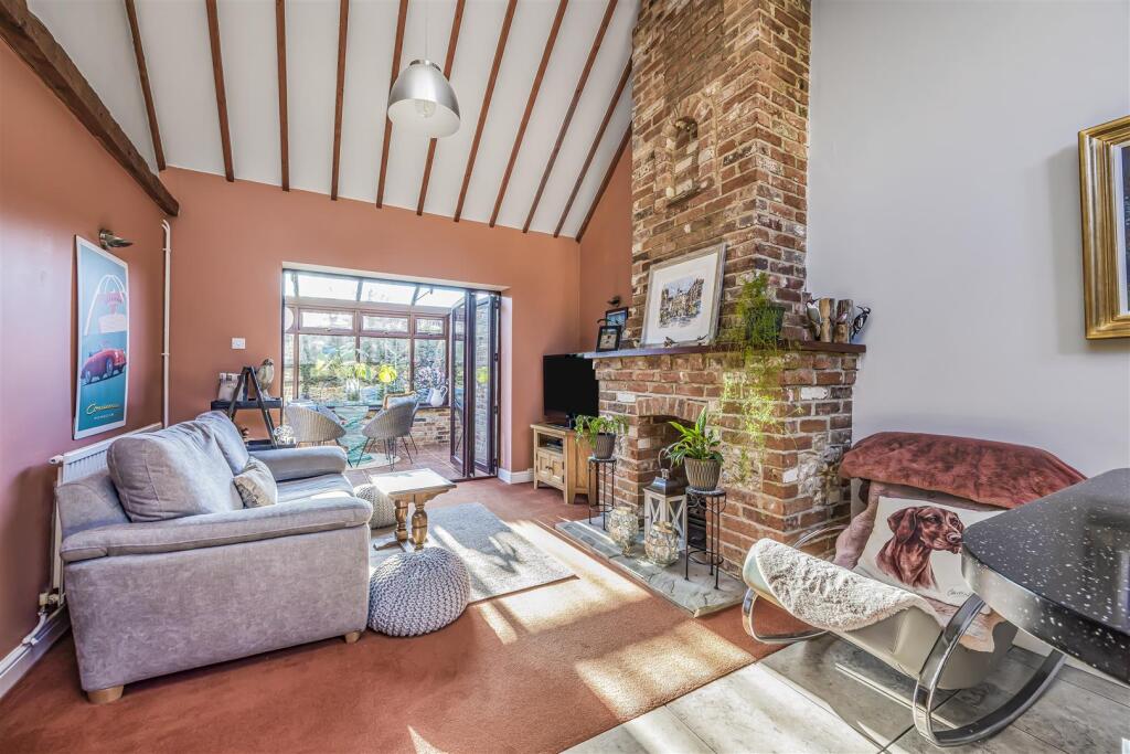2 Marsh Barns, Marsh Lane, Merston-PorticoMarketin
