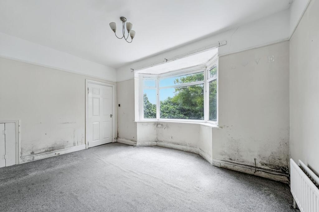 17 The Oval, Newcastle Upon Tyne, NE6 3LH