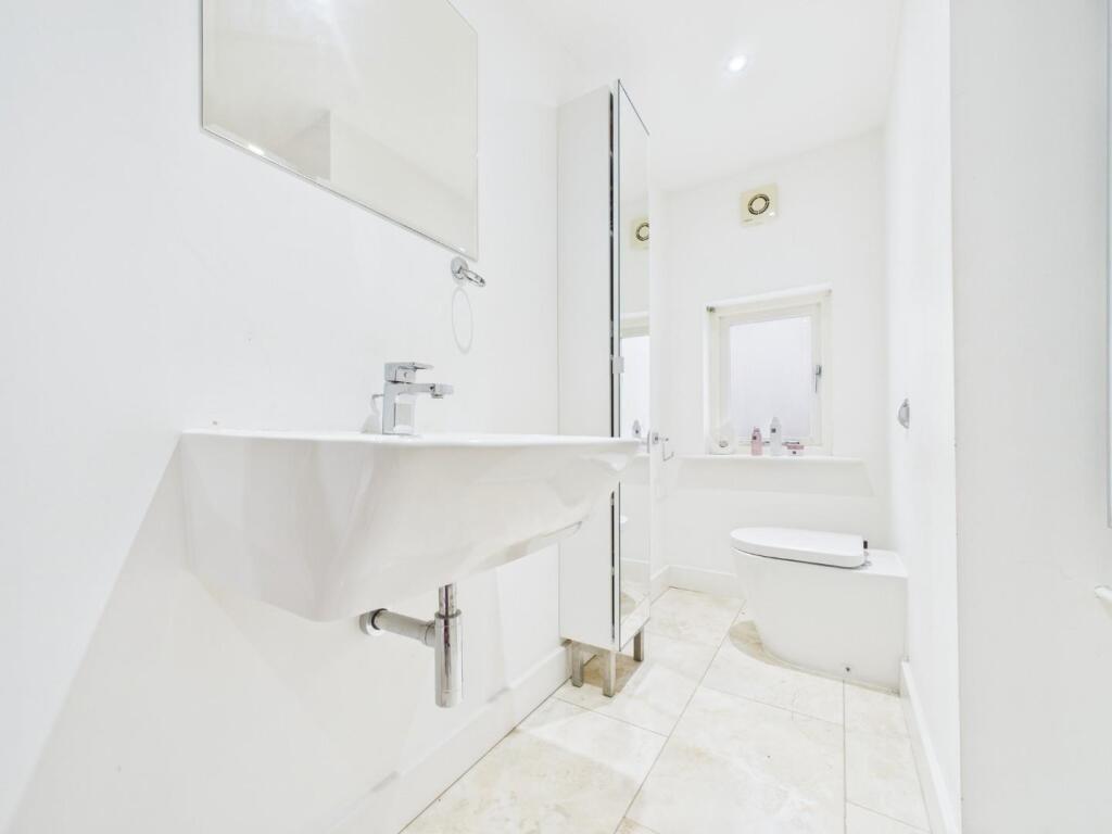 En-suite Shower Room