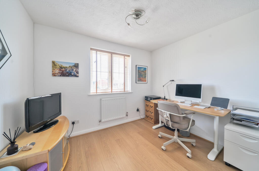 1316000-8-68654c5...