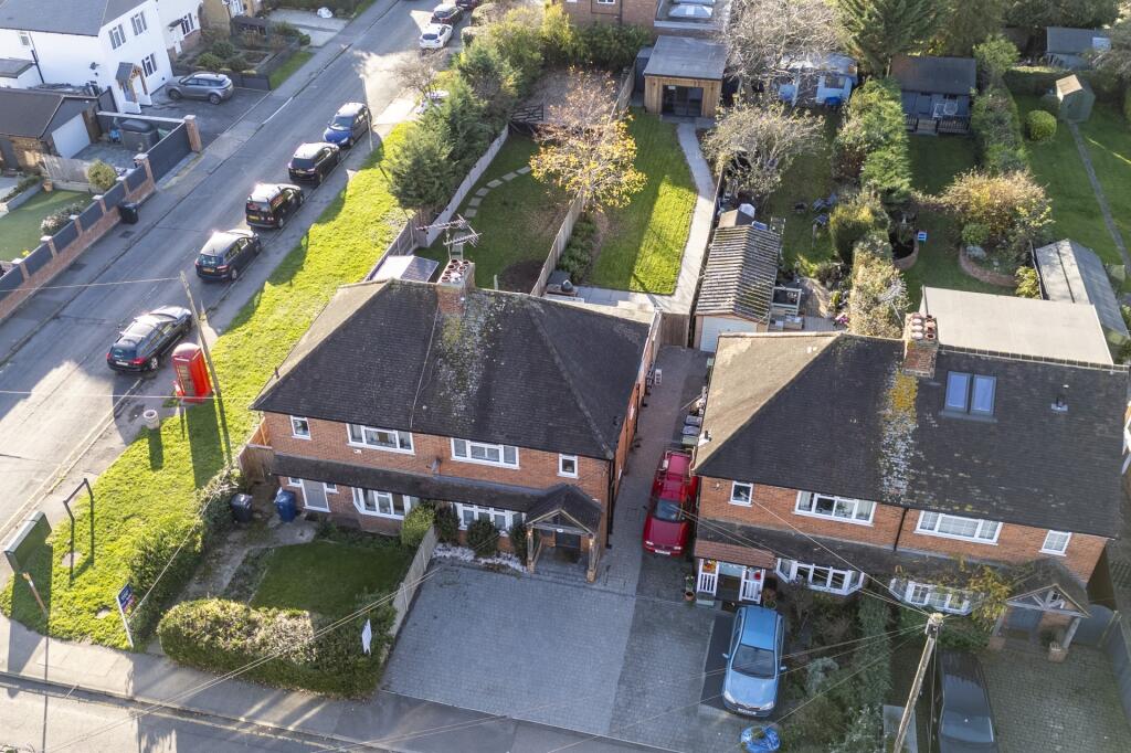 thumbnail_68 Newtown Road, SL7 1LA Drone-2