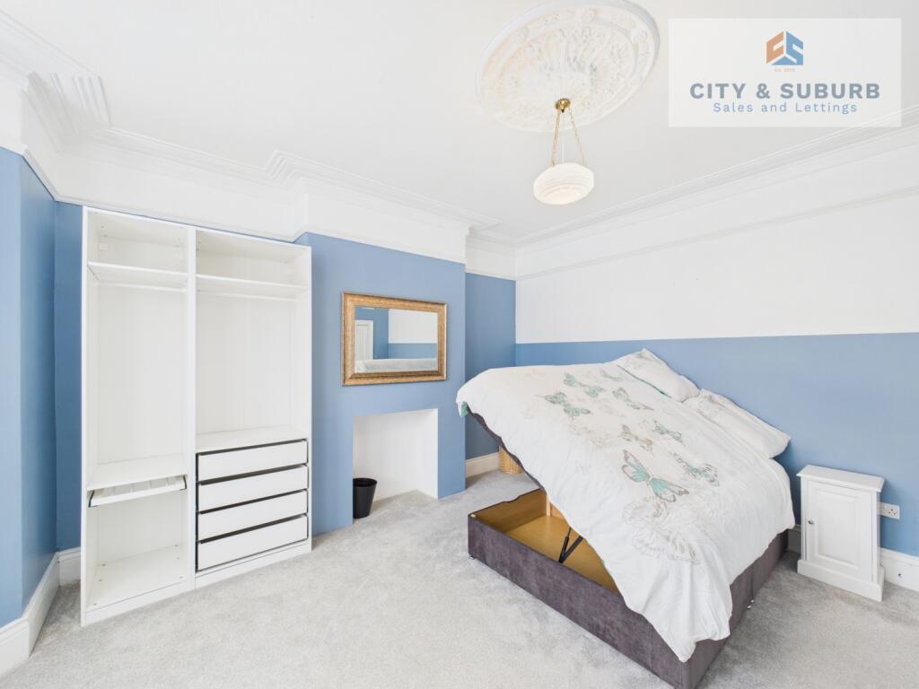 TR207 - Marketing Image (15)