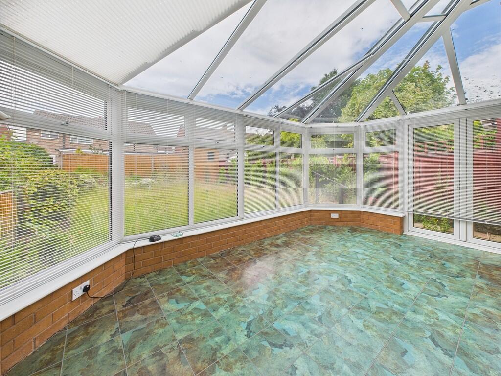 CAM02854G0-PR0395...