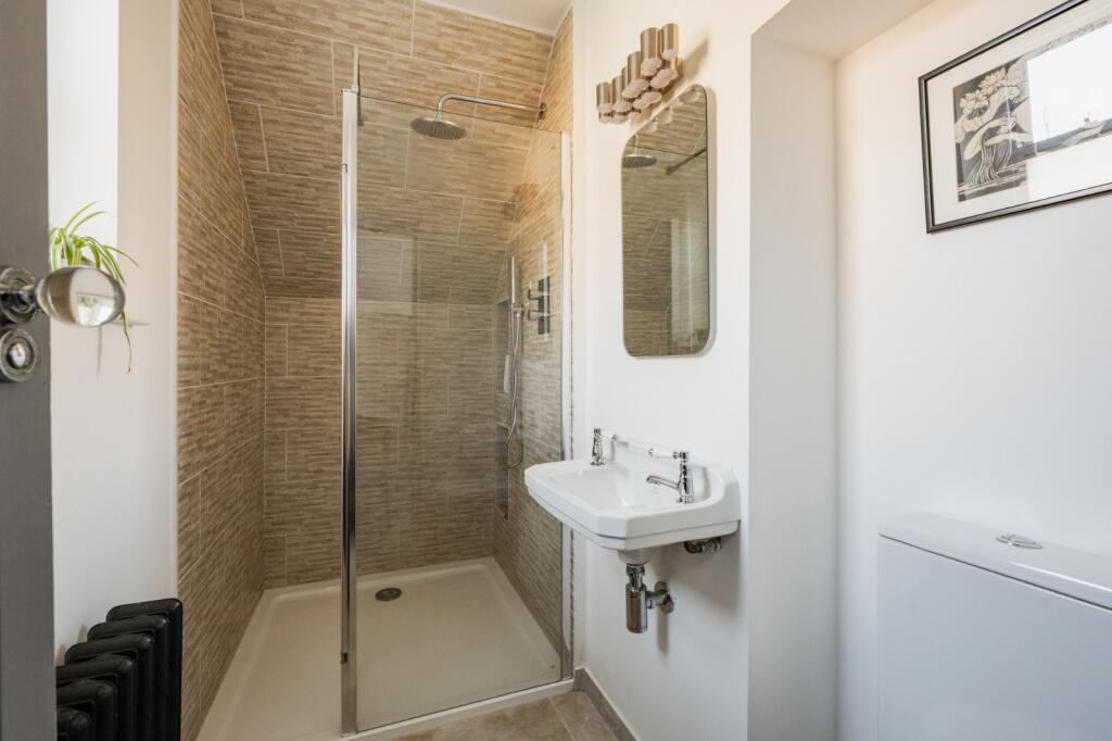 Bed 3 En Suite